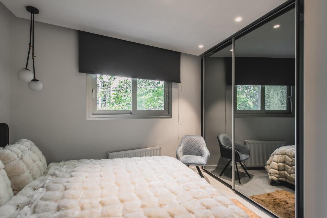 Living Stone Blue Graphite Apartment Athens