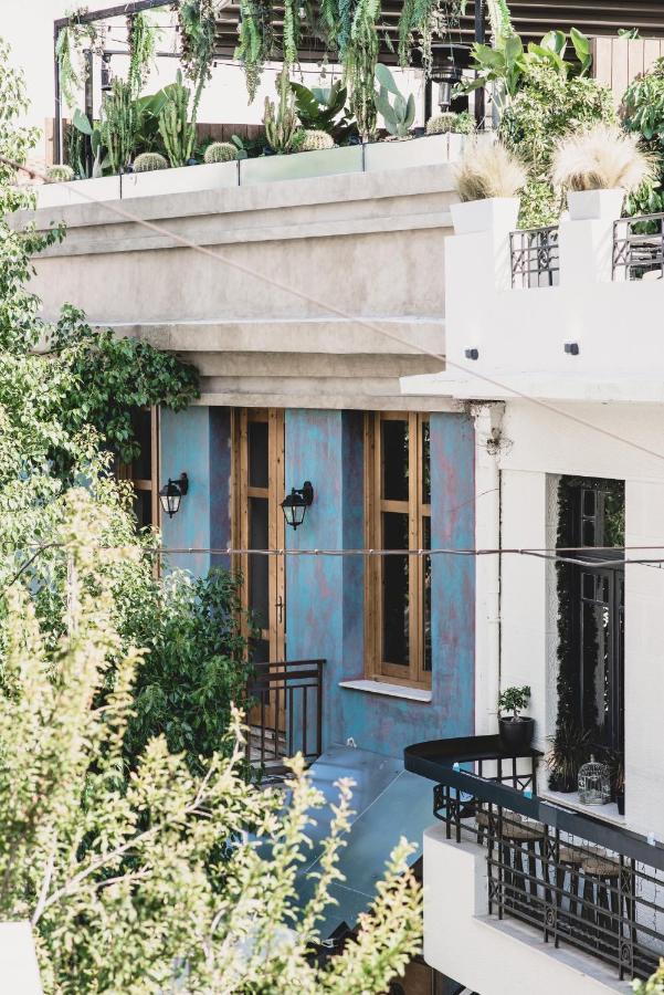 Apartment Living Stone Blue Graphite *