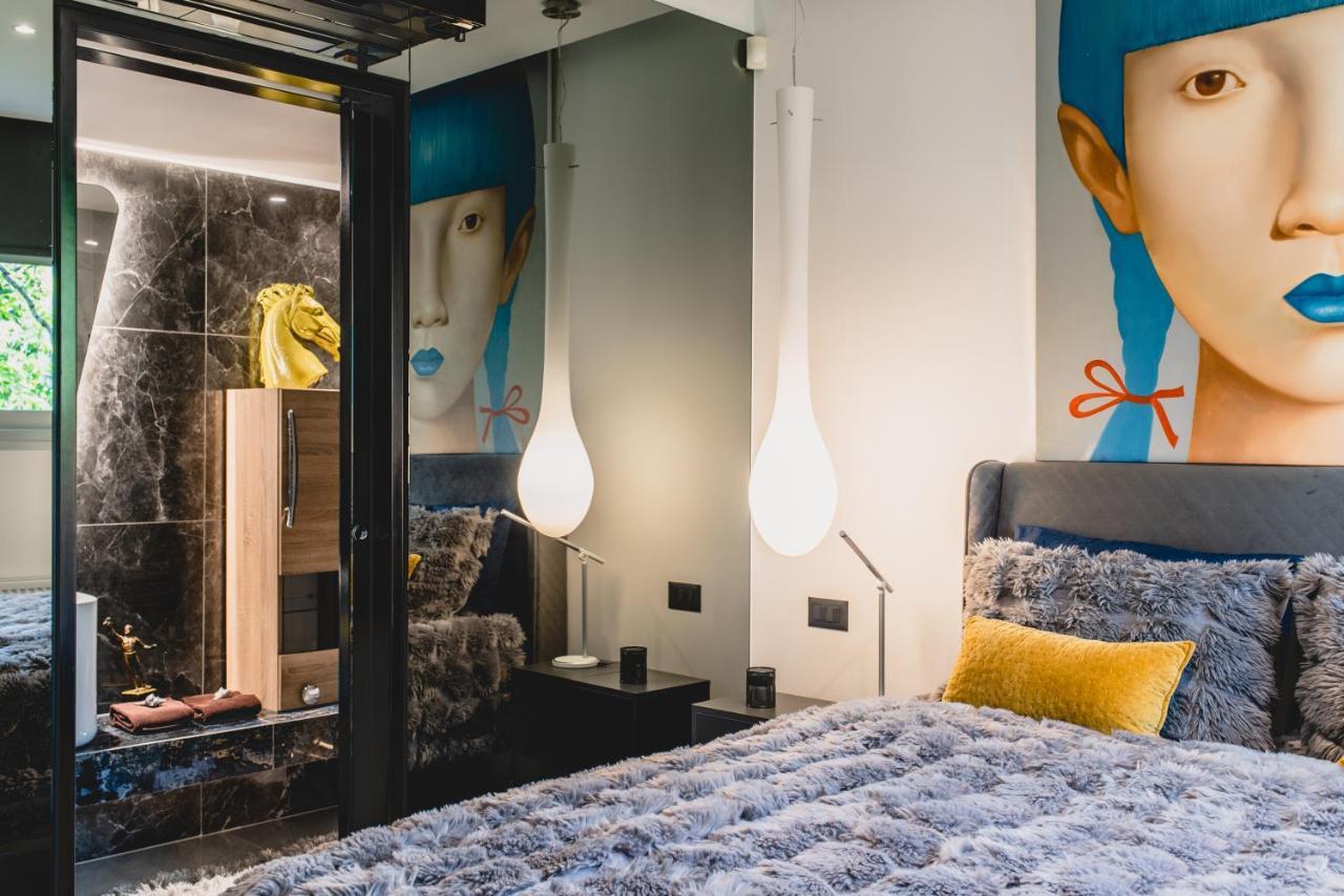 Living Stone Blue Graphite Apartment Athens